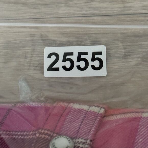 Legendary Whitetails Shirt Women Medium Pink Plaid Shacket Hood Flannel Heritage - Picture 8 of 8